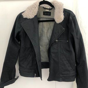 Fake fur trimmed jacket